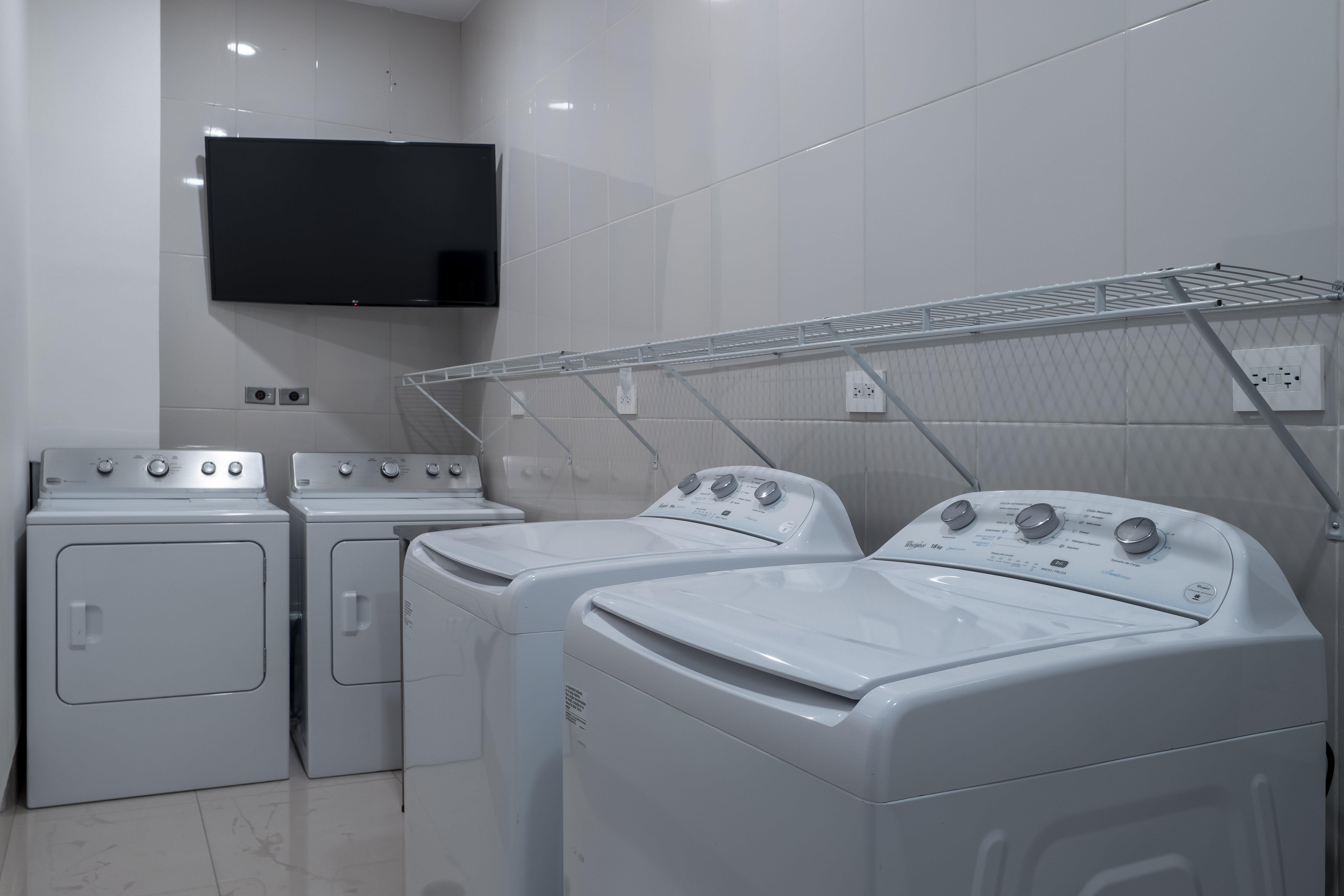 Holiday Inn Express & Suites Silao Aeropuerto Terminal By Ihg Ngoại thất bức ảnh