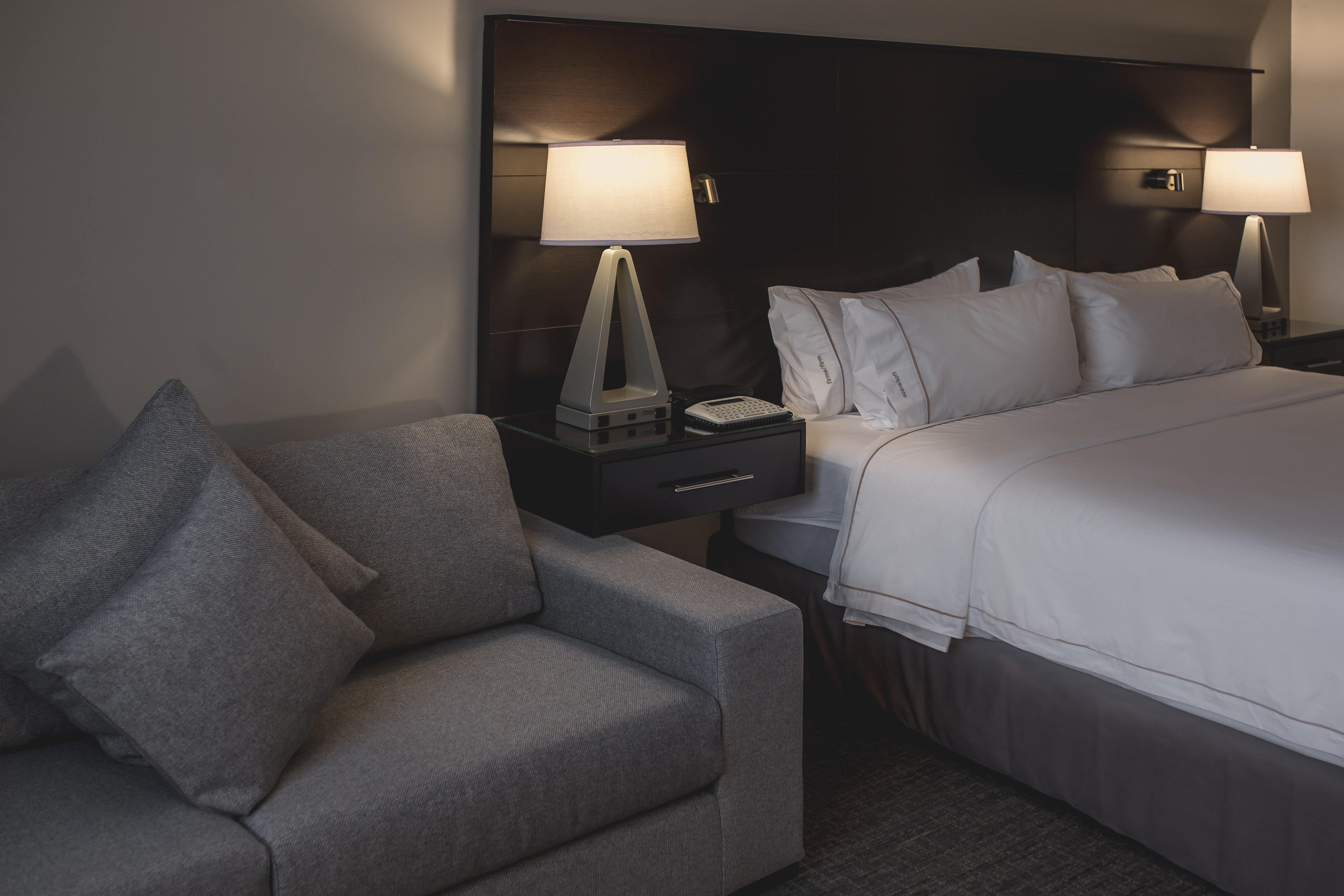 Holiday Inn Express & Suites Silao Aeropuerto Terminal By Ihg Ngoại thất bức ảnh