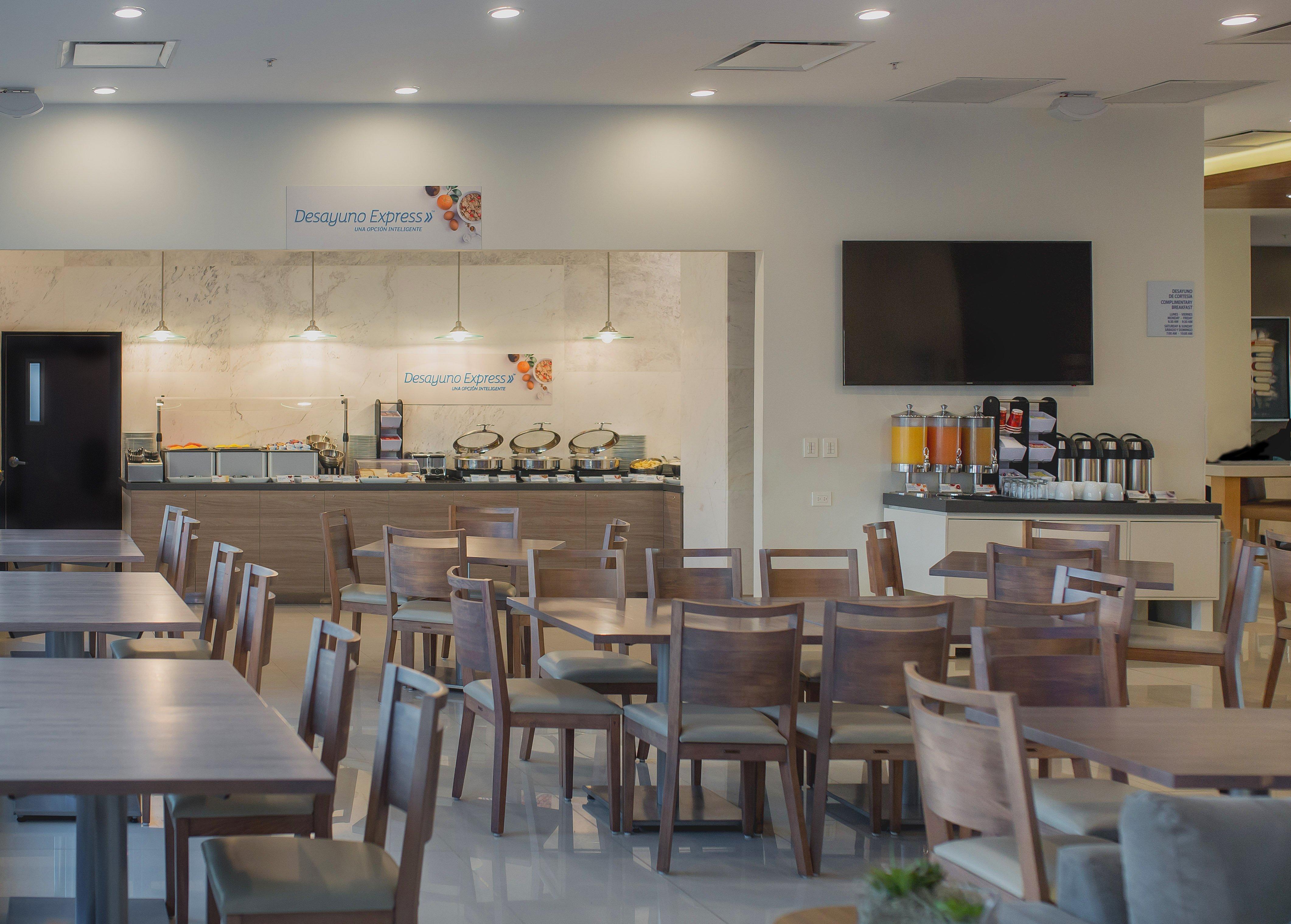 Holiday Inn Express & Suites Silao Aeropuerto Terminal By Ihg Ngoại thất bức ảnh