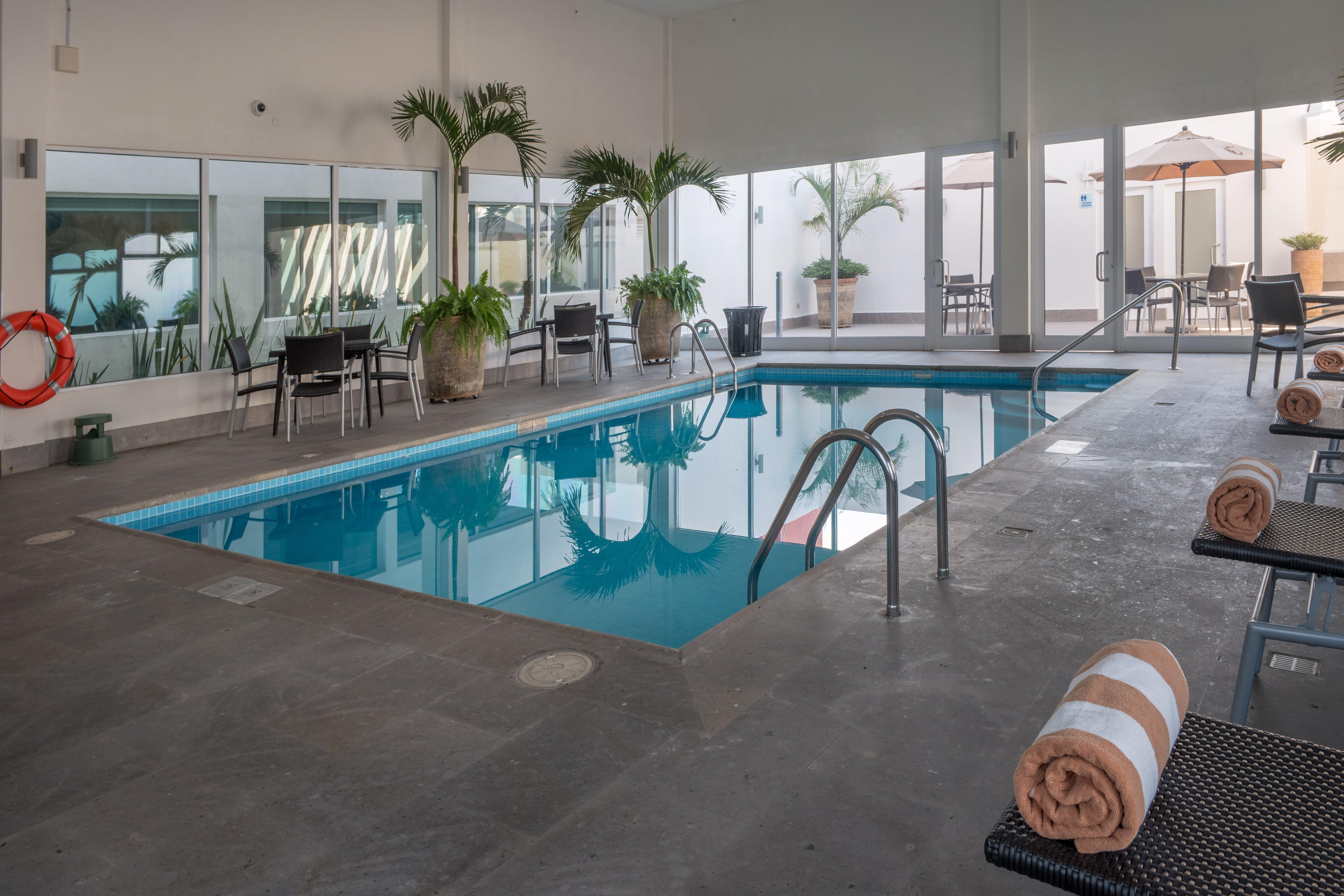 Holiday Inn Express & Suites Silao Aeropuerto Terminal By Ihg Ngoại thất bức ảnh