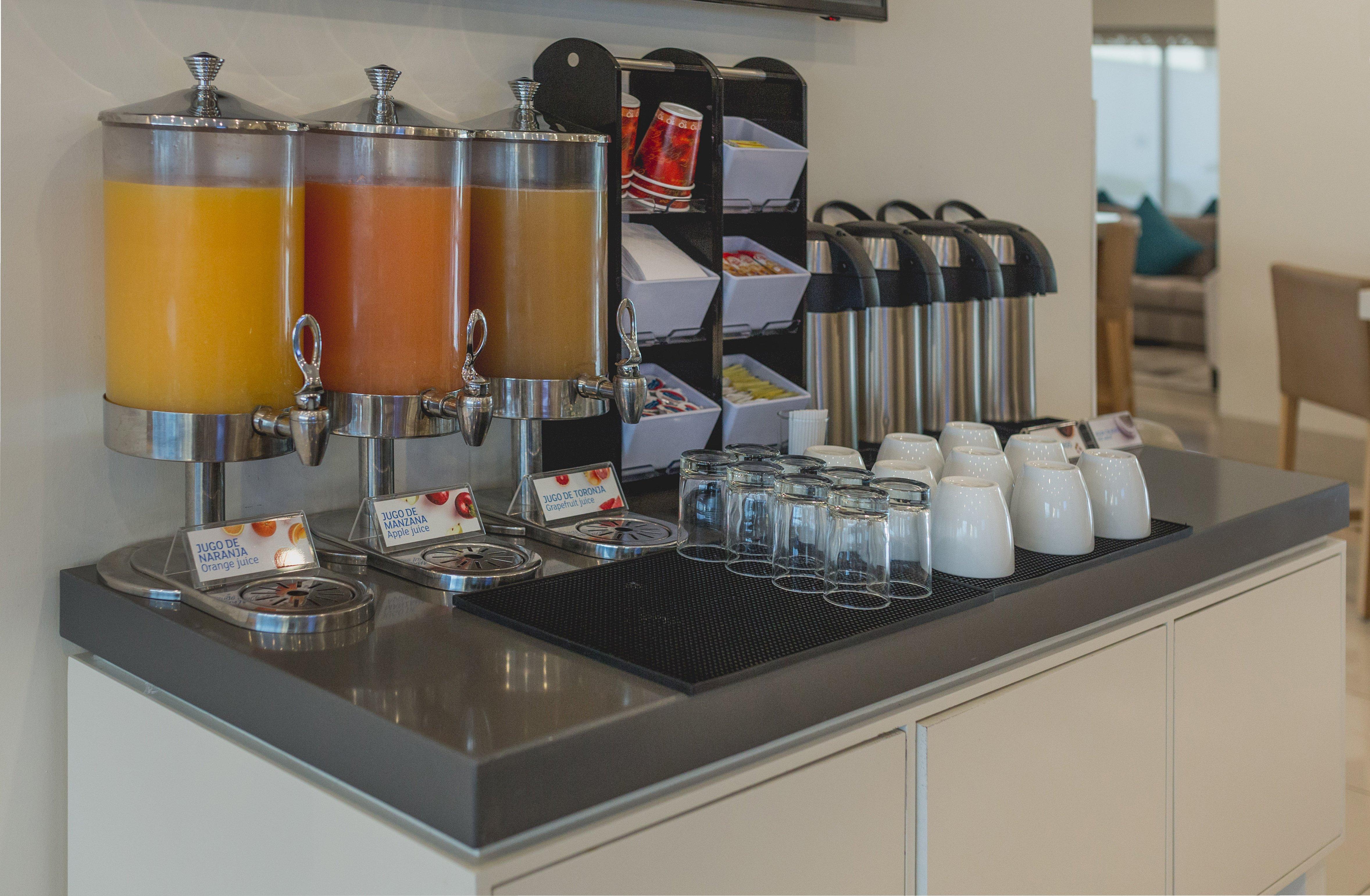 Holiday Inn Express & Suites Silao Aeropuerto Terminal By Ihg Ngoại thất bức ảnh