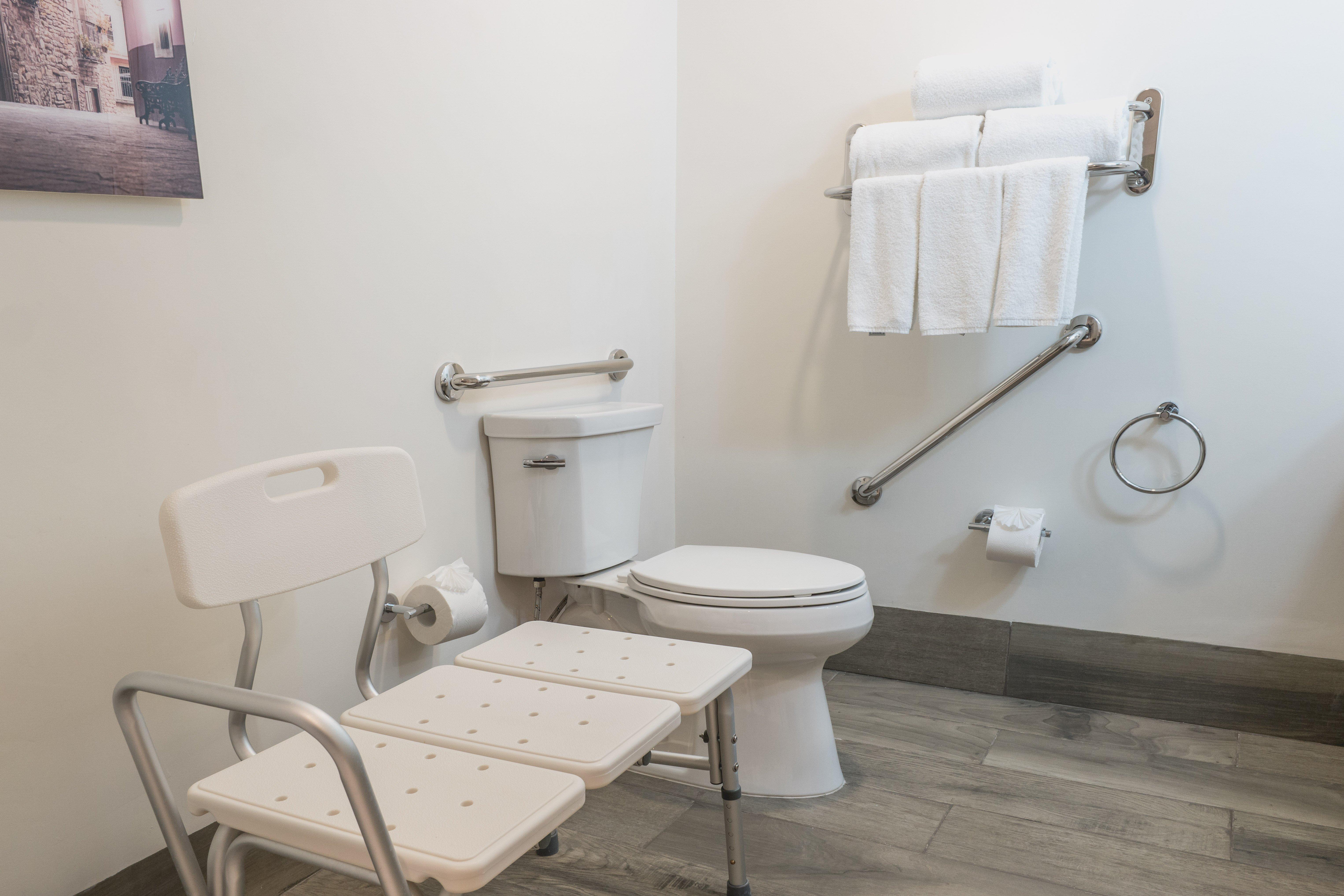 Holiday Inn Express & Suites Silao Aeropuerto Terminal By Ihg Ngoại thất bức ảnh